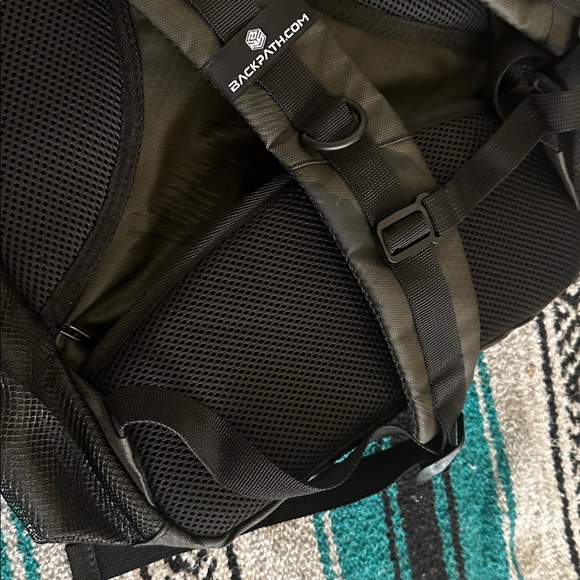 Barrier Bag *NWT* 20L FARADAY Backpack - Picture 11 of 16